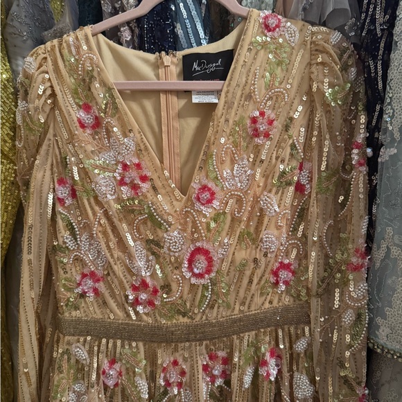 MAC DUGGAL 5580 DRESS. Size 6. Beaded V-Neck Midi Dress - Picture 8 of 8